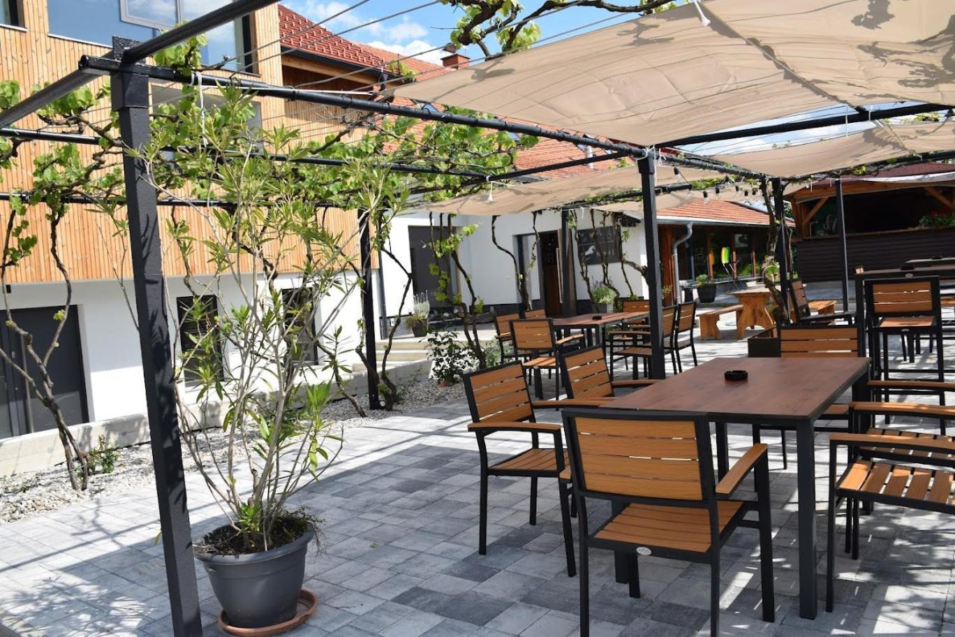 Hotel Frost Maribor Kültér fotó